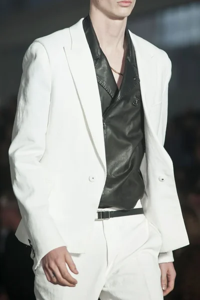 Look 6